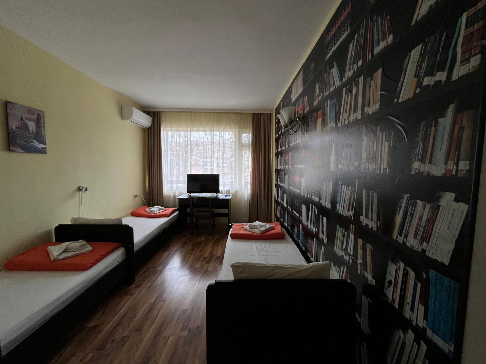 Park Hotel Ivailo Veliko Tărnovo Rum bild