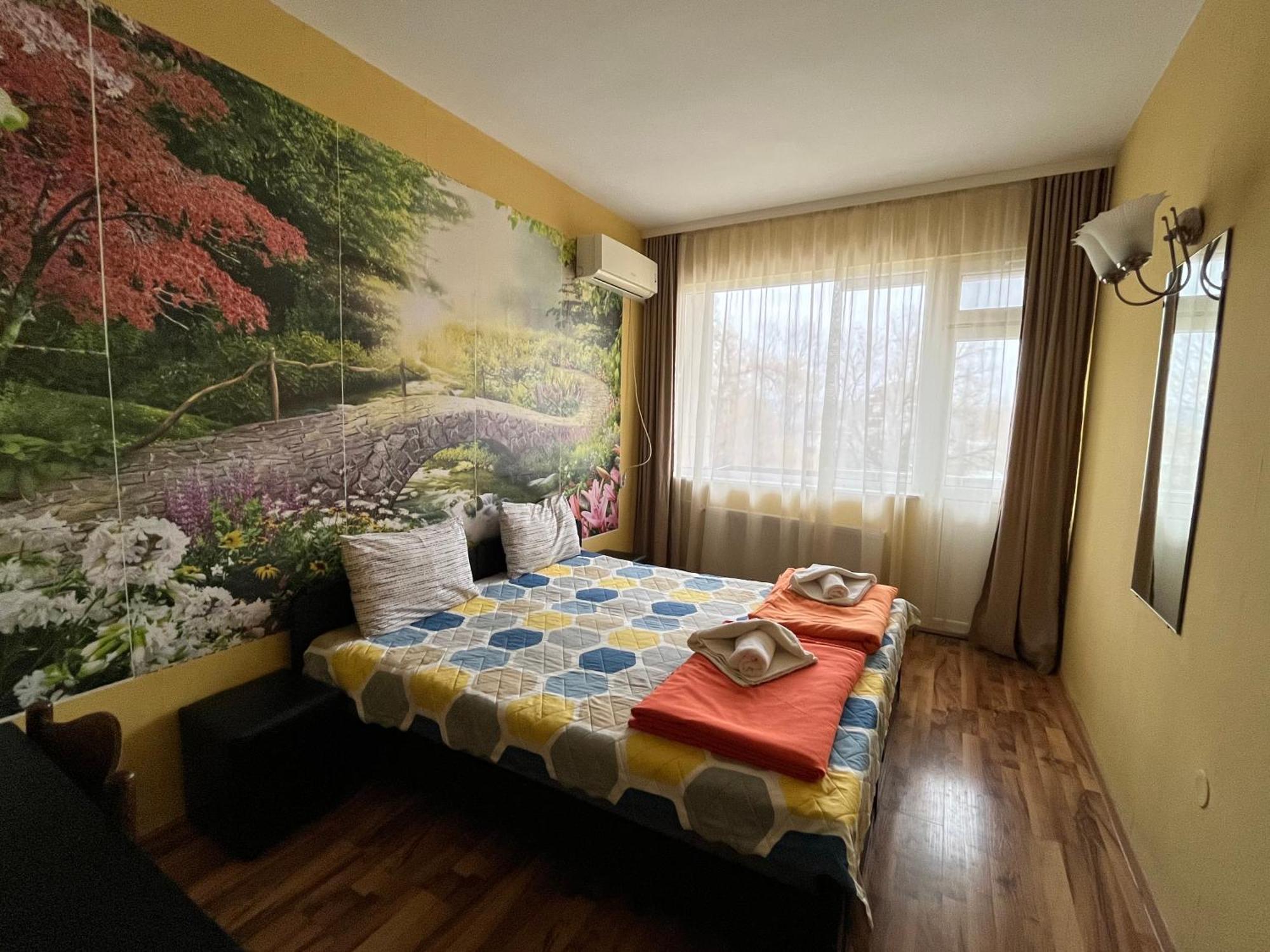 Park Hotel Ivailo Veliko Tărnovo Rum bild