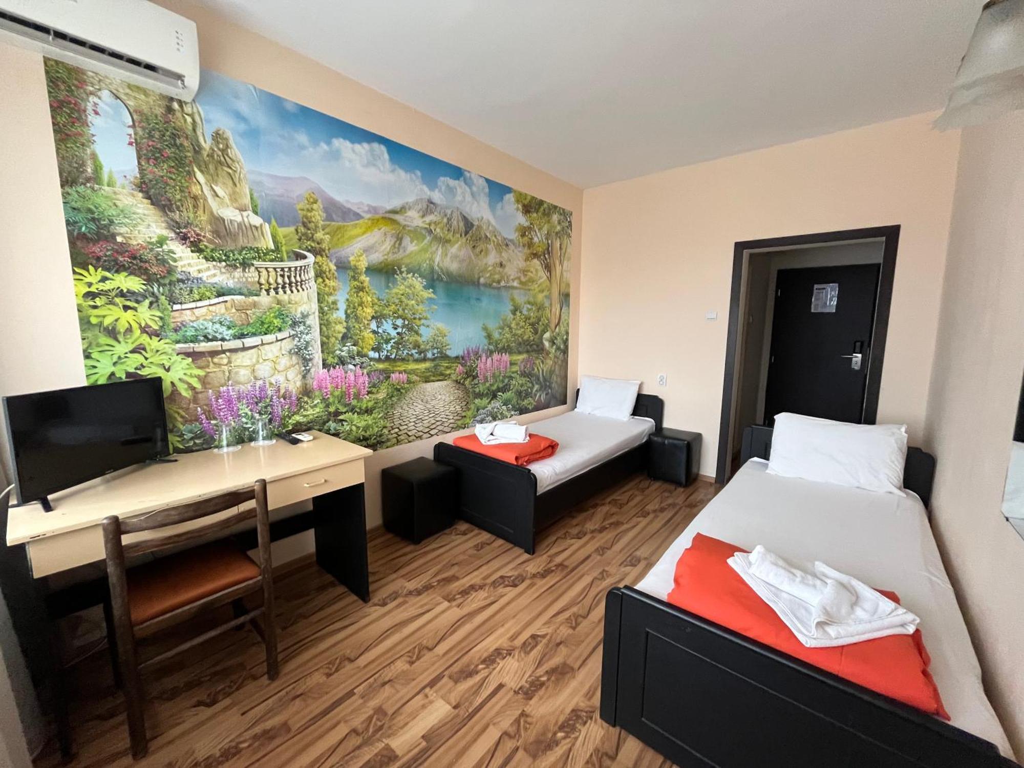 Park Hotel Ivailo Veliko Tărnovo Rum bild